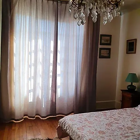 La Romantique Bed & Breakfast *