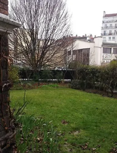 Alojamento de Acomodação e Pequeno-almoço La Romantique Paris