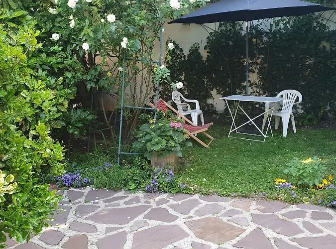 Alojamento de Acomodação e Pequeno-almoço La Romantique