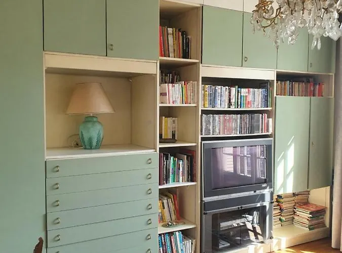 La Romantique Alojamento de Acomodação e Pequeno-almoço Paris