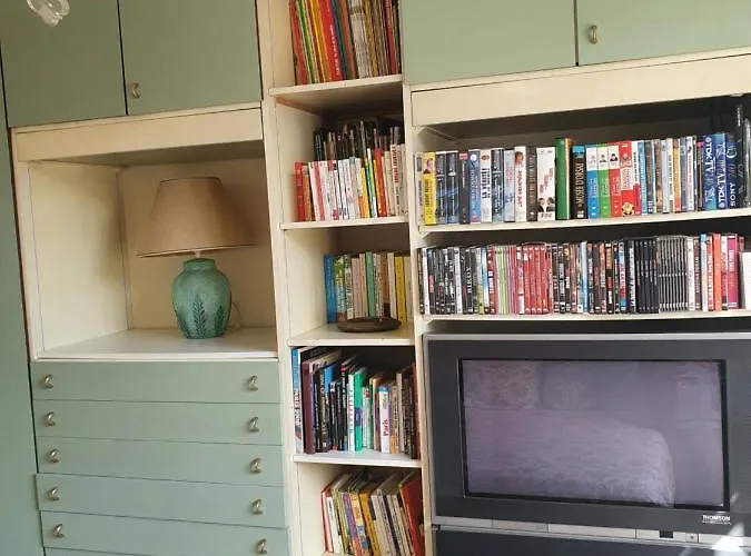 Alojamento de Acomodação e Pequeno-almoço La Romantique Paris