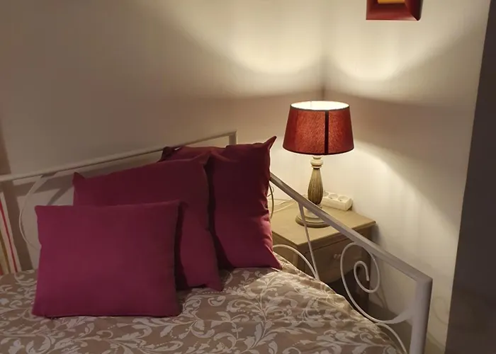 La Romantique Alojamento de Acomodação e Pequeno-almoço Paris