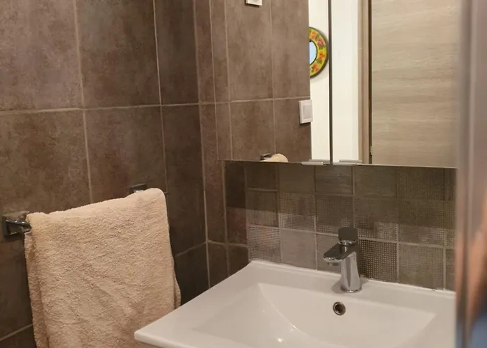 La Romantique Alojamento de Acomodação e Pequeno-almoço *