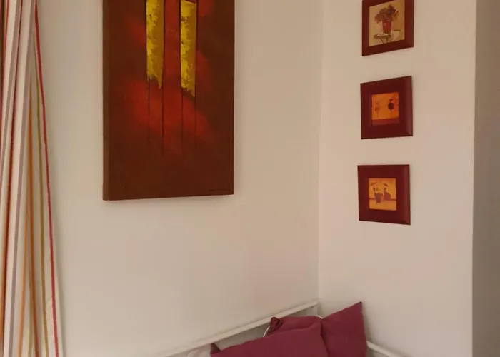 Alojamento de Acomodação e Pequeno-almoço La Romantique *