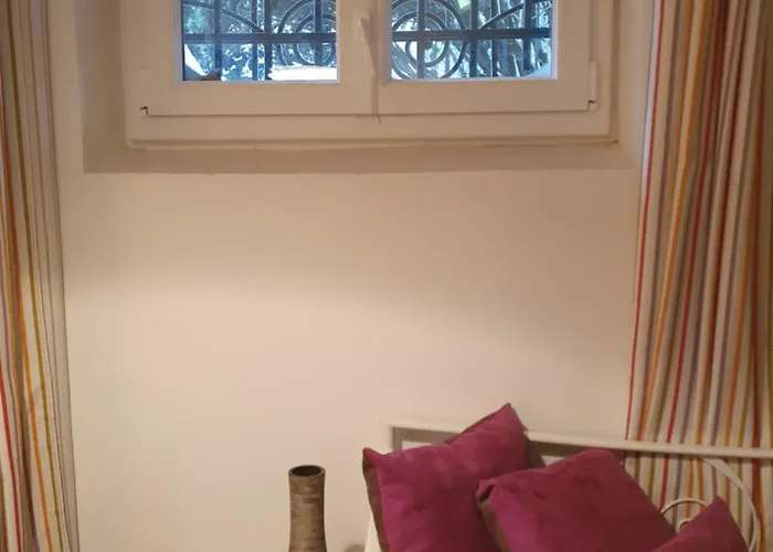 Alojamento de Acomodação e Pequeno-almoço La Romantique