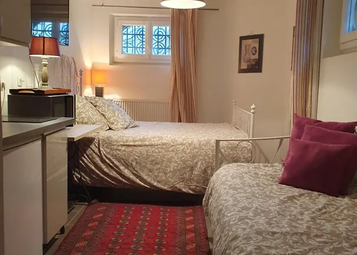 La Romantique Alojamento de Acomodação e Pequeno-almoço *