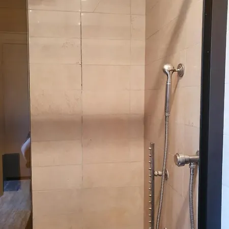 La Romantique فندق مبيت وإفطار باريس