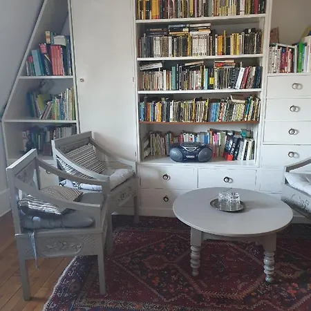 La Romantique فندق مبيت وإفطار *