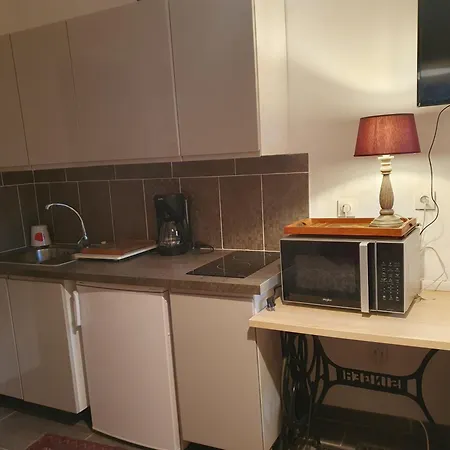 La Romantique فندق مبيت وإفطار *